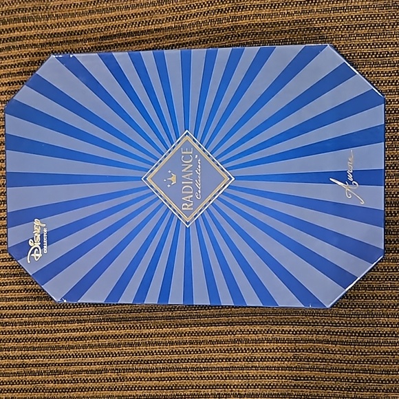 Disney Collector, Radiance Collection, Aurora Doll, New in Box - Picture 3 of 11